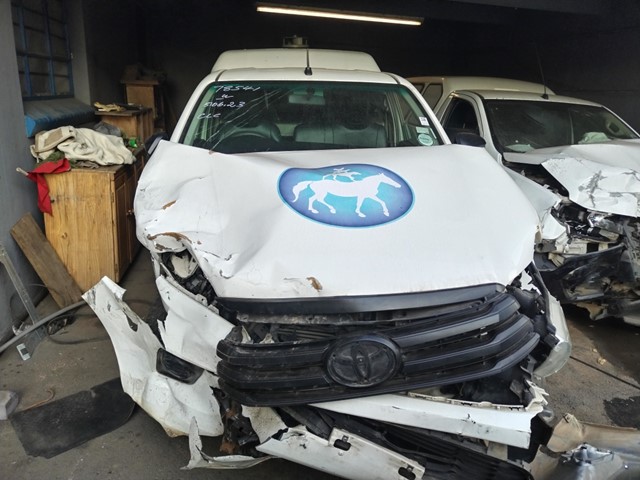 2017 TOYOTA HILUX 2005 - 2016